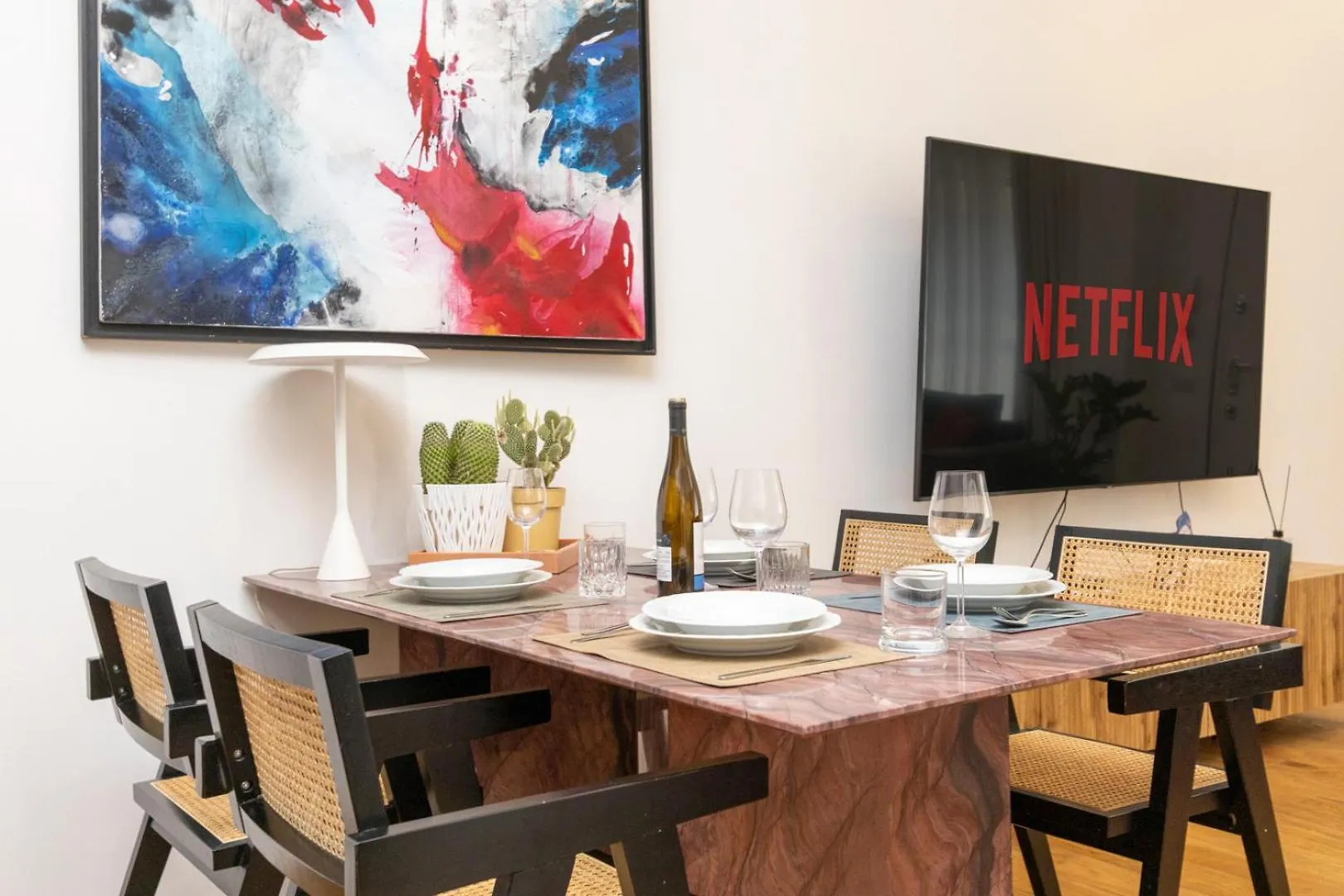 Loft Luxury Design- Apt With 2 Bedrooms -Wifi Ultra-5Min Metro Milan Apartment