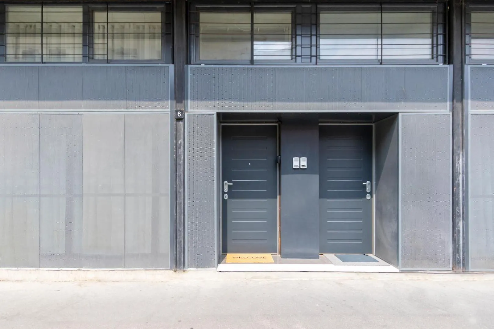 Loft Luxury Design- Apt With 2 Bedrooms -Wifi Ultra-5Min Metro Milan Apartment
